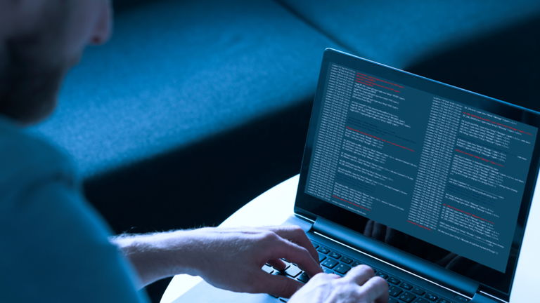 El nuevo riesgo de la IA: un estudio revela cómo "envenenar" ChatGPT con solo 250 archivos