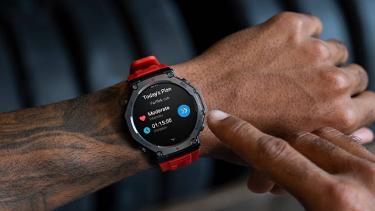 Sal a la montaña, controla tus rutas y mejora tus entrenamientos con un reloj de Amazfit que aguanta todo