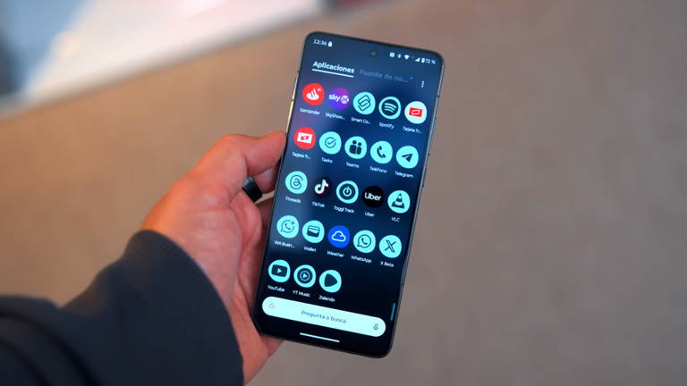Hemos probado el nuevo móvil gama media-premium de Motorola y nos encanta por diseño, pantalla y más