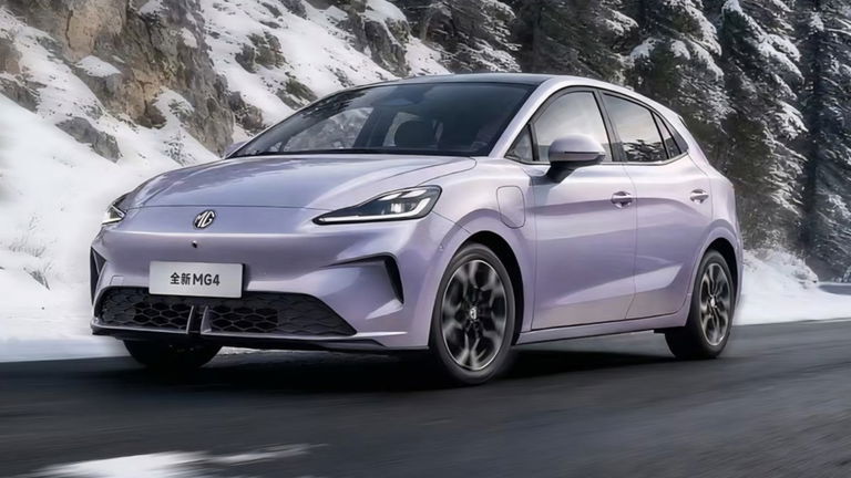 El coche eléctrico que avergüenza a Europa sale a la venta: cuesta 12.500 euros, tiene chip Snapdragon y estrena una batería inédita