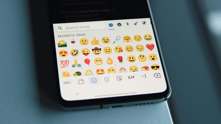 Los emojis de tu Google Pixel ahora se parecen un poco más a los del iPhone
