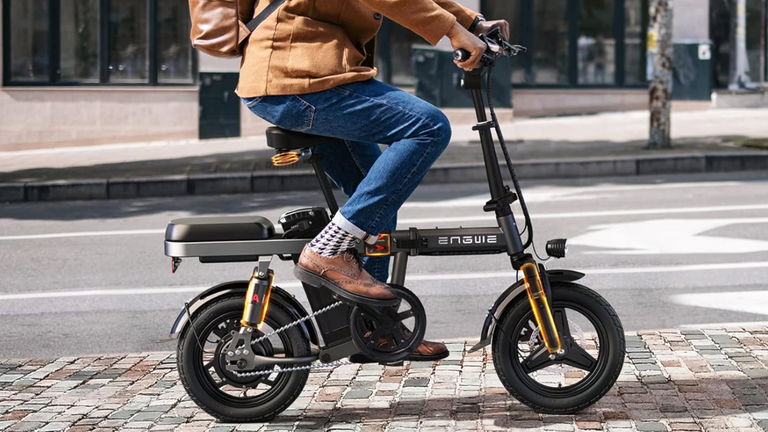 Barata, compacta e ideal para la ciudad: esta bici eléctrica tiene descuentazo y grandes características