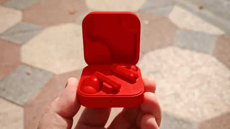 Son los auriculares TWS que más hemos recomendado este 2025: por tiempo limitado los puedes comprar por 30 euros escasos