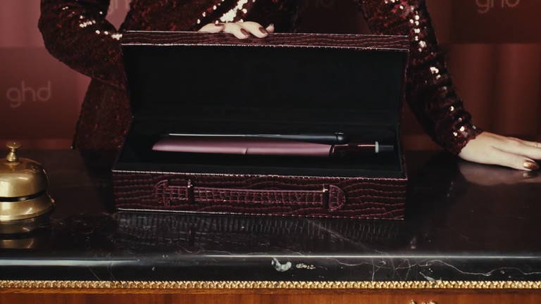 El secreto de peluquería que puedes tener en casa para un pelo perfecto gracias a su calor constante y placas de cerámica