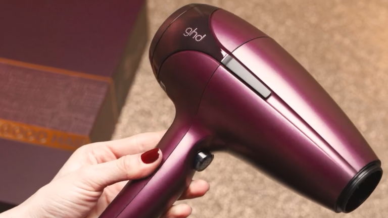 Este es el secador que te recomiendo si buscas resultados de peluquería desde casa