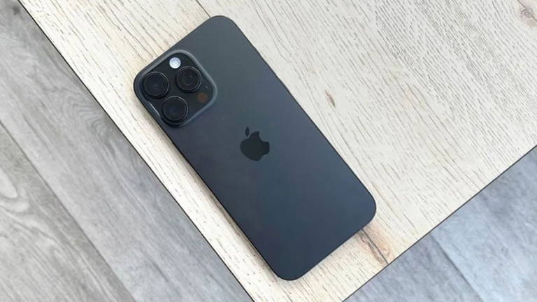 Al mínimo histórico: el iPhone 16 Pro Max sigue siendo mi móvil personal y por este precio me lo volvería a comprar dos veces