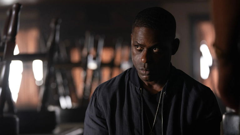 Este thriller postapocalíptico es de lo mejor que vi en 2025. Está en streaming y solo tiene 8 episodios