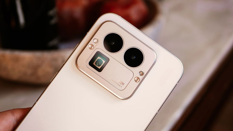 Snapdragon 8 Elite Gen 5, batería de 7000 mAh y cámara de 200 MP: este gama alta top cae 100 euros justo en su lanzamiento