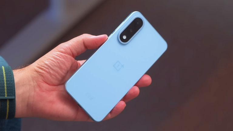 El gama media de Oneplus que juega en la liga de los grandes: potencia brutal y batería para días