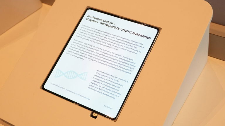 Adiós al pliegue visible: Samsung muestra un OLED plegable pensado para el Galaxy Z Fold 8