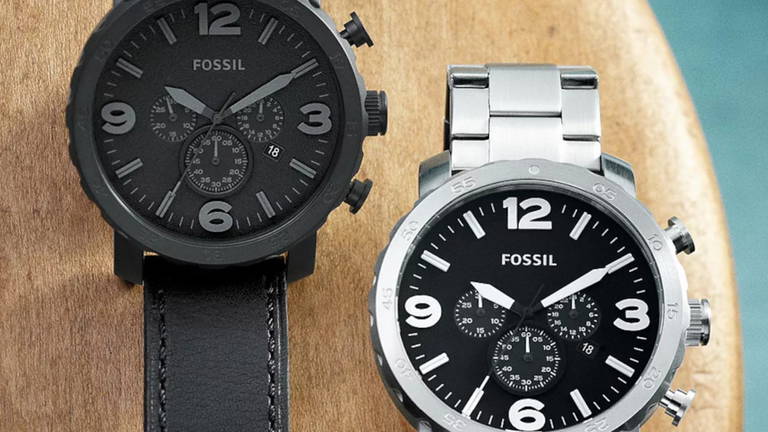 Baja 100 euros un reloj Fossil icónico, con movimiento cronógrafo de cuarzo y 100 metros de resistencia al agua