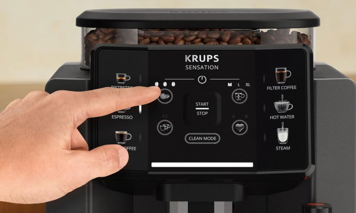 Espresso, cappuccino y más con un solo toque y toda la calidad de una de las mejores cafeteras superautomáticas, que descubrimos a mínimo histórico