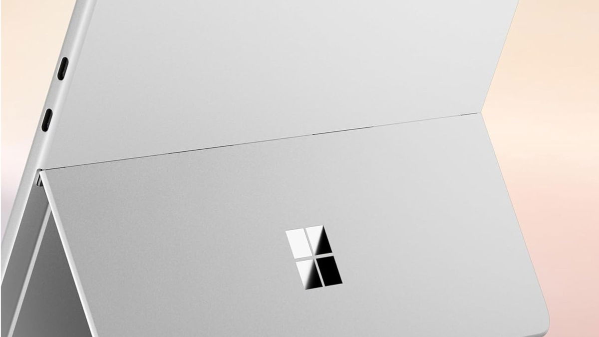 La Surface Pro Copilot+ PC con precio imbatible es el chollazo que muchos esperábamos: rebaja de más de 330 euros