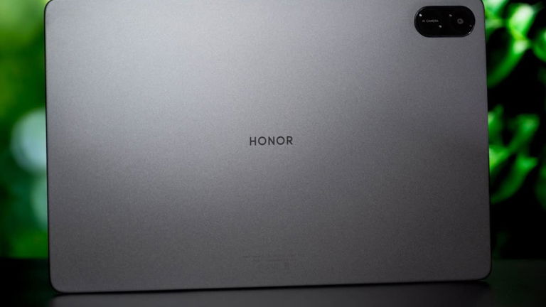 Si buscas una tablet con pantalla grande y que no cueste más de 100 euros esta HONOR es justo lo que necesitas