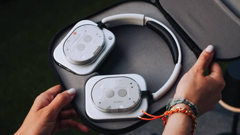 Estos cascos Bluetooth están regalados por menos de 200 euros: 37% de descuento y 80 horas de batería