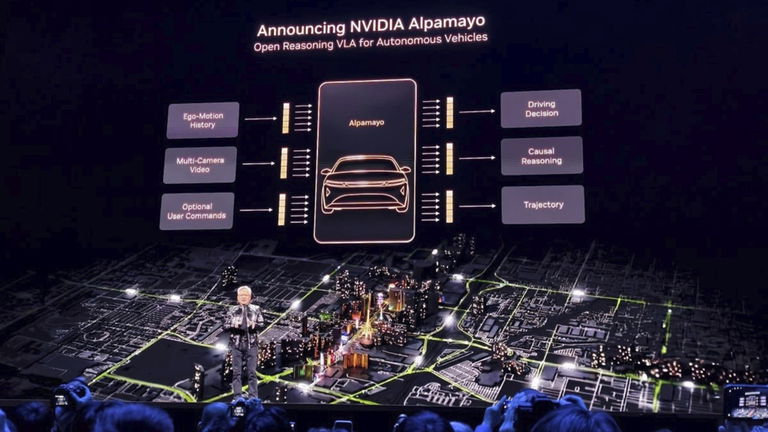 Nvidia no quiere ser Tesla, quiere que todos lo sean: la gran diferencia entre Alpamayo y la estrategia de Elon Musk