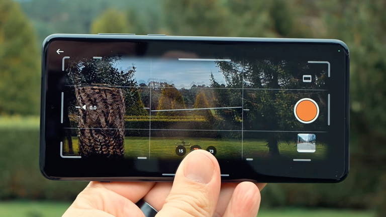 Por menos de 450 euros (para mí) no hay mejor teléfono que este: Snapdragon 8 Elite, carga de 100 W y Android 16