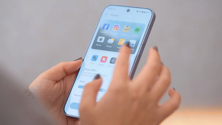 Mucho cuidado si tienes un OnePlus 13 o 15: la última actualización activa un bloqueo irreversible