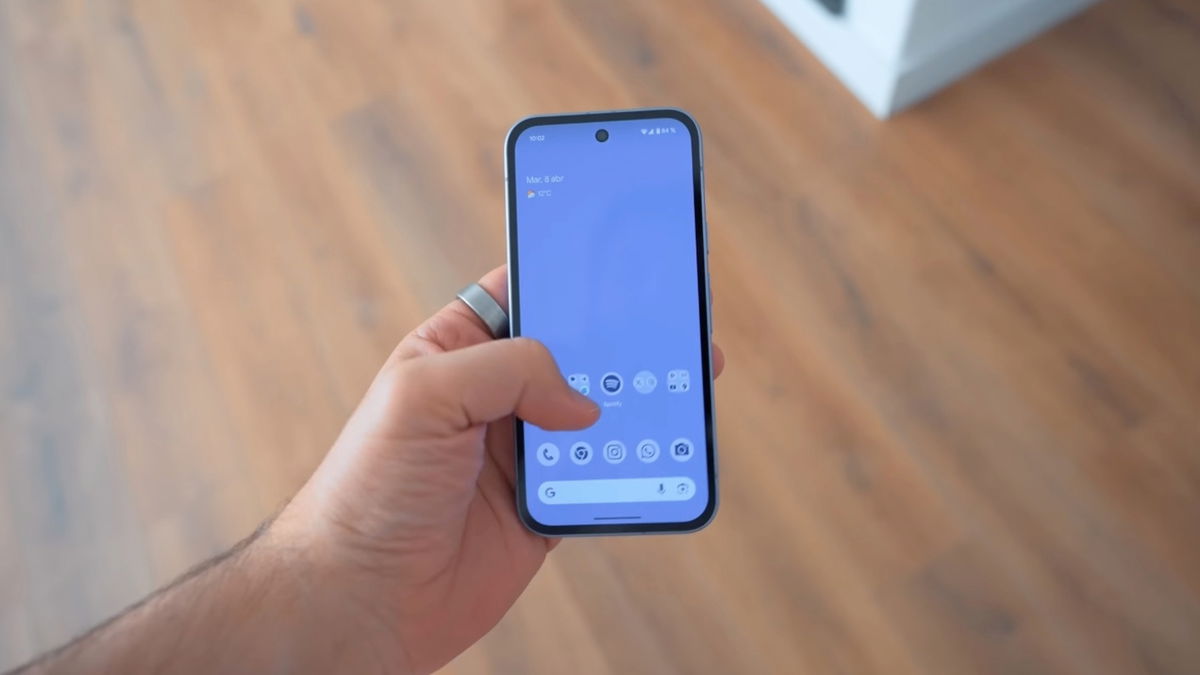 La mejor cámara en un móvil compacto y por unos 400 euros: Pixel 9a con 256 GB y pantalla pOLED de 6,3 pulgadas