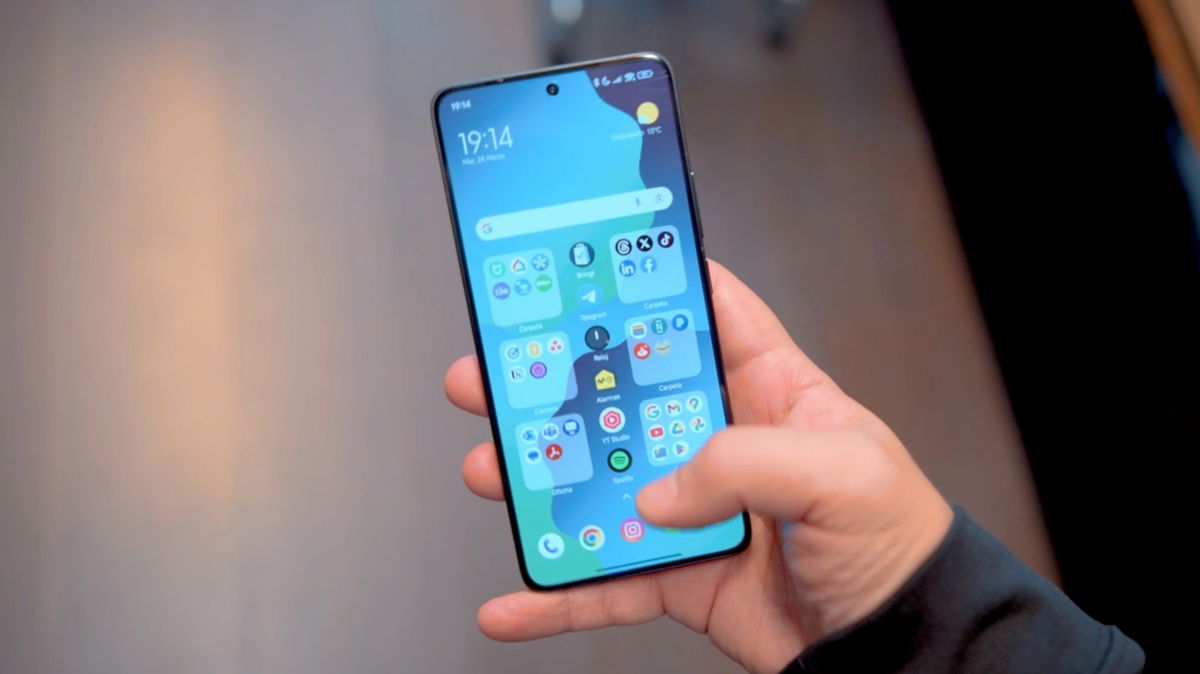 POCO destroza el mercado con esta bestia: gama alta con Snapdragon 8 Elite u menos de 500 euros