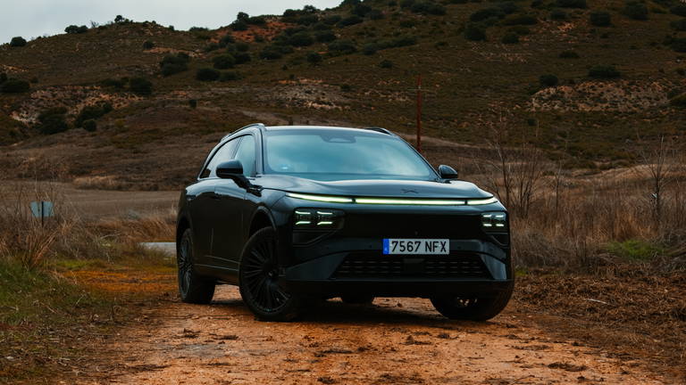 Xpeng G9 Performance (2026), análisis: el jet privado de 70.000 euros que deja en evidencia a los SUV alemanes de lujo