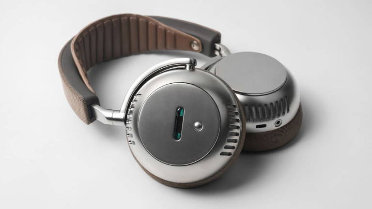 Estos auriculares llevan un previo a válvulas incorporado y están buscando financiación en Kickstarter: así son los Écoute TH2