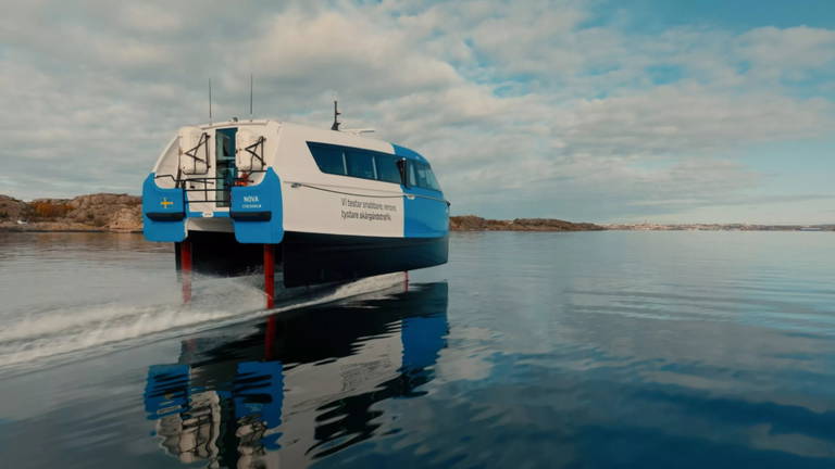 Este ferry hidroala eléctrico ha hecho historia al completar una travesía de 160 millas náuticas