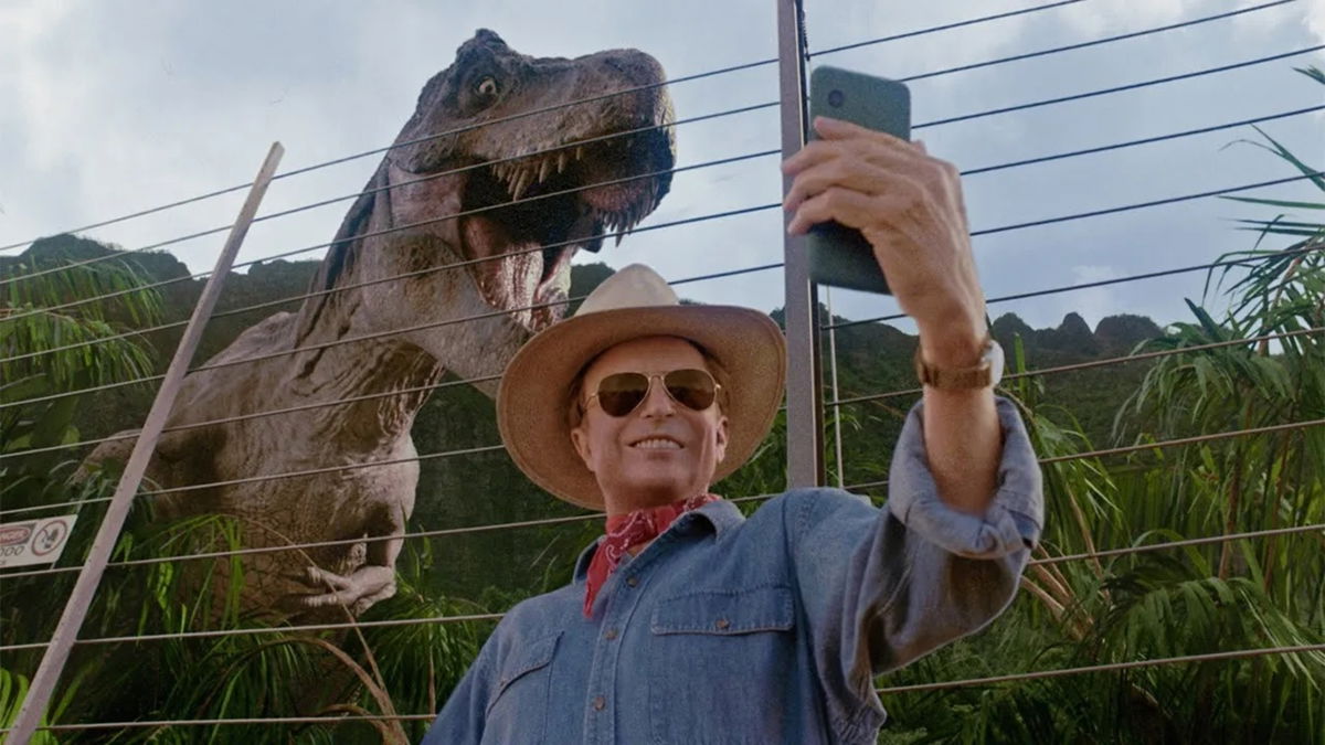 No es un remake de la 'Jurassic Park' original, pero casi, y tiene a sus 3 grandes protagonistas